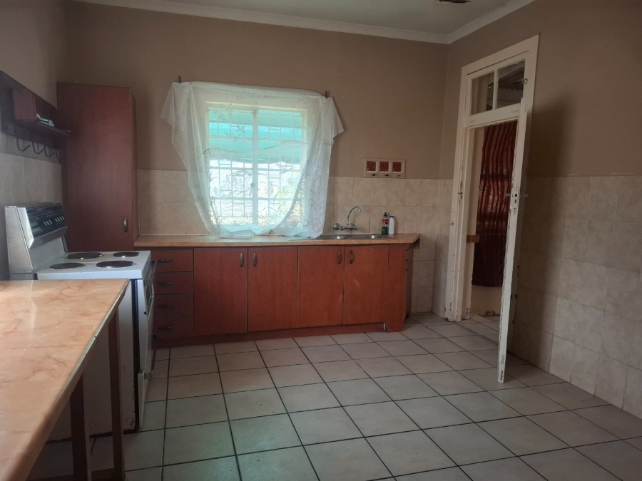 4 Bedroom Property for Sale in Kroonheuwel Free State